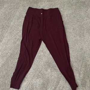 Lulu lemon joggers size 12